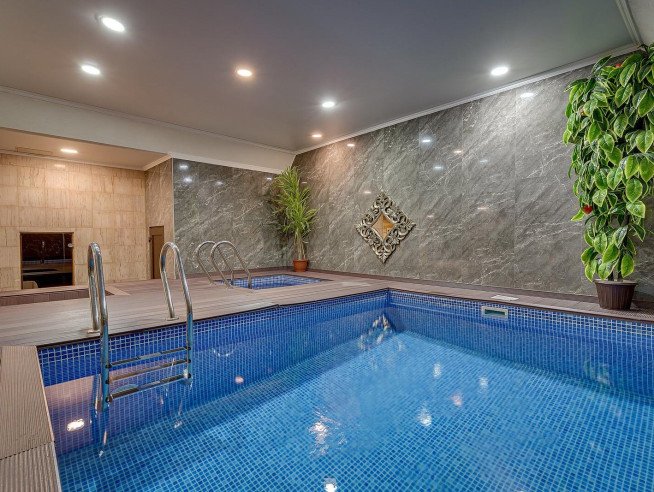 Банный комплекс Банный комплекс Royal Lux Spa в Алматы - фото 1 Банный комплекс Банный комплекс Royal Lux Spa в Алматы - фото 1